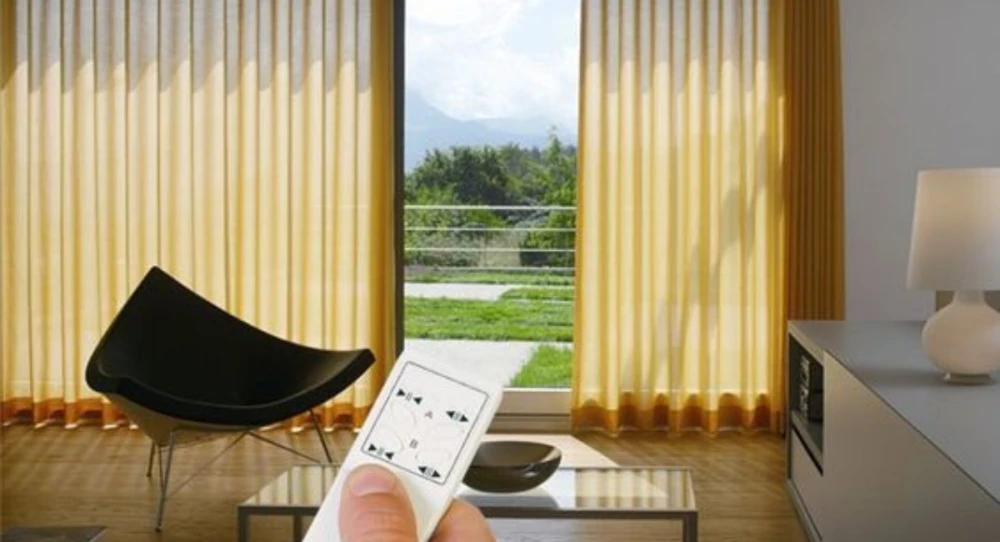 Bên cạnh chức năng che nắng, cản nhiệt thông thường, rèm cửa ngày nay còn được tích hợp thêm nhiều tính năng thông minh,